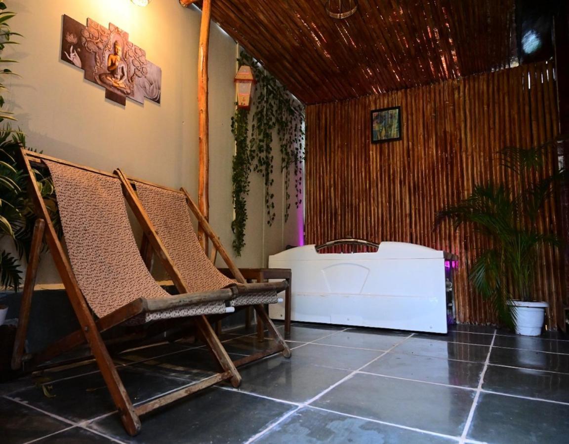 Village Susegat Beach Resort Morjim Εξωτερικό φωτογραφία